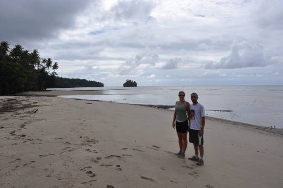 Praia na costa atlântica de Trinidad, local de desova de tartarugas.